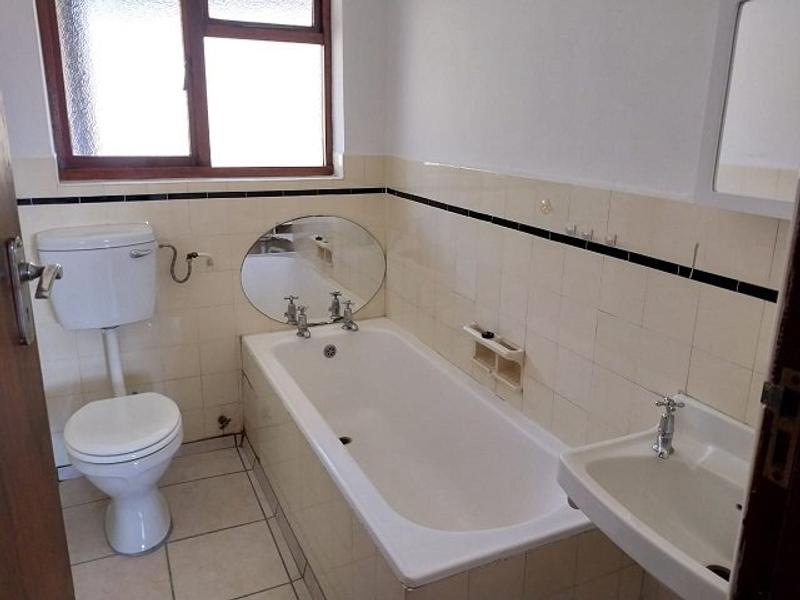 2 Bedroom Property for Sale in Simons Town Western Cape